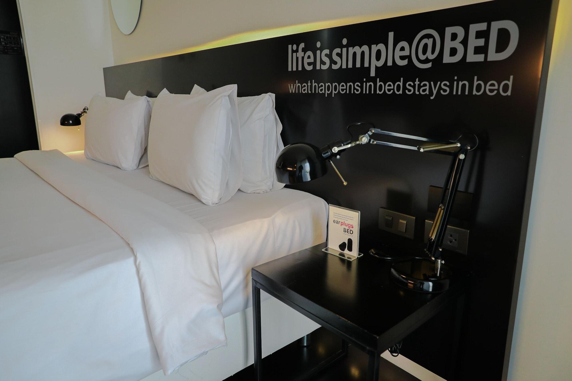 Bed Nimman - Adults Only Hotel Csiangmaj Kültér fotó